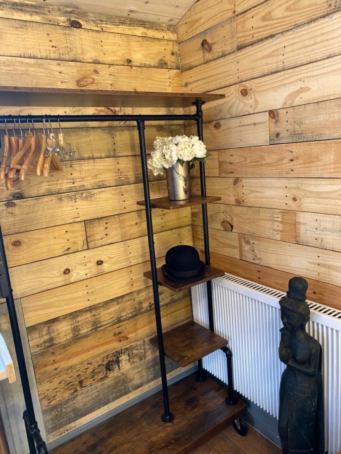 Willow Court Farm Studio East & Petting Farm, 8 Mins To Legoland & Windsor, 15 Mins To Lapland Uk Exterior foto